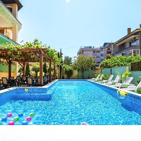 Paradise チェルノモレツ エクステリア 写真