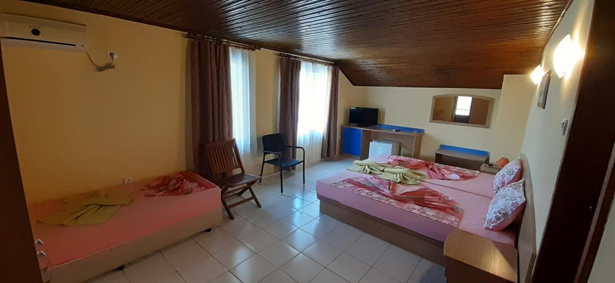 Paradise チェルノモレツ 部屋 写真